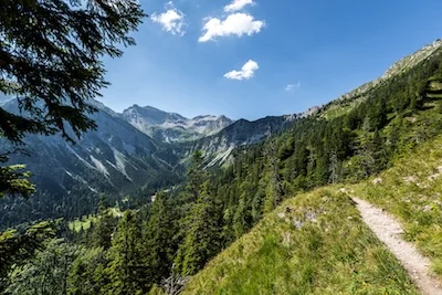 Multi-day hikes