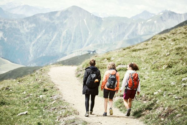 Ladis via Falterjöchl to Fiss