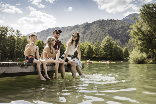 Bathing lake Ried
