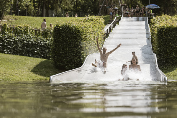 Bathing lake | Ried