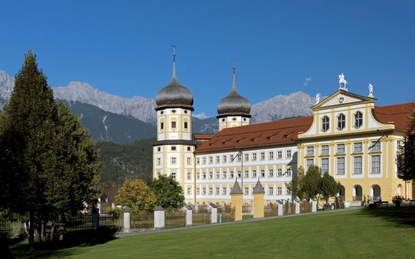 Jakobsweg „Tirol-Allgäu“ von Stams bis Obsteig