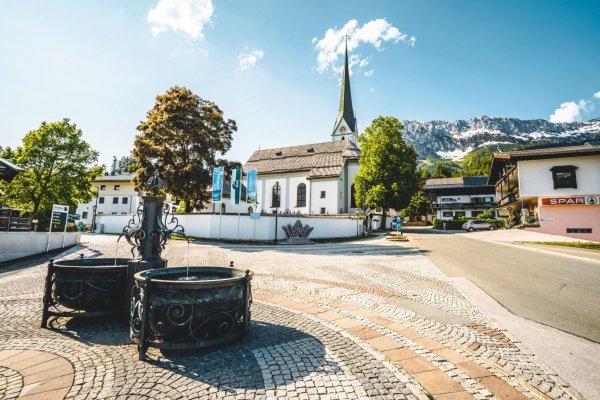 Scheffau_Ortsansicht_Wilder Kaiser