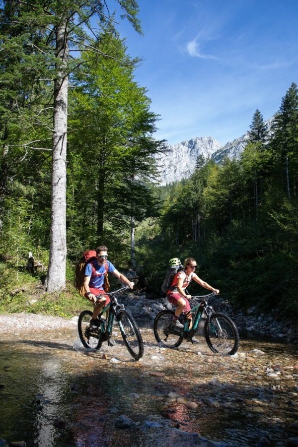 Scheffau_Zustieg Klettergebiet Multerkar/Treffauer_E-Bike_Wilder Kaiser