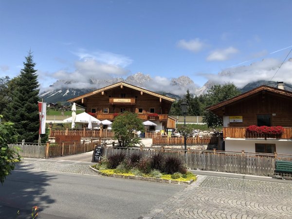 Going_Cafe Schuster_Wilder Kaiser