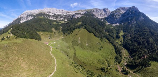 Scheffau_Panorama Seilabodenkreuz_Wilder Kaiser