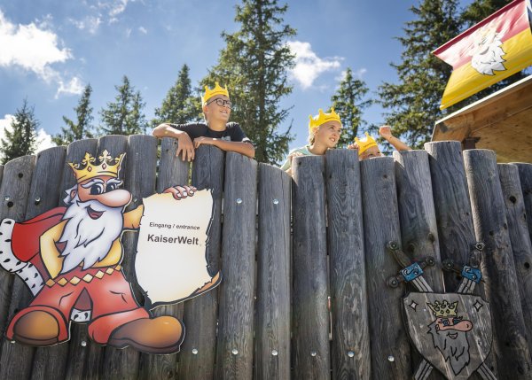 Scheffau_KaiserWelt_Burg