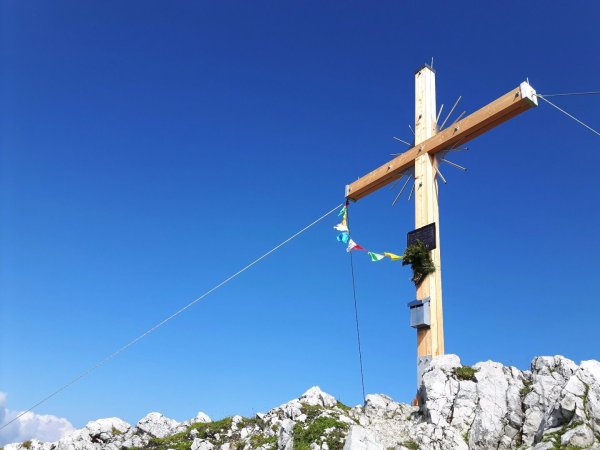 Scheffau_Scheffauer_Gipfelkreuz_Wilder Kaiser