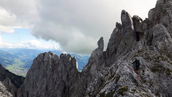 Ellmau_Kaiserschützen Klettersteig_Blick von der Gamshalt_Wilder Kaiser