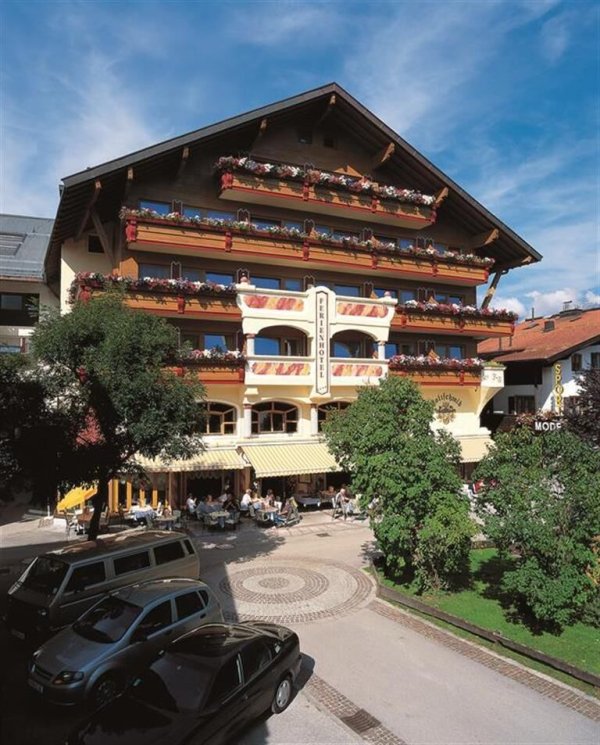 Am  Kurpark (Kaltschmid), pastry shop, café, restaurant