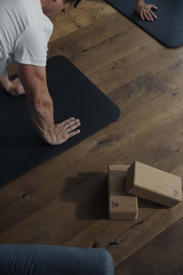Scheffau_Kaiserlodge_Yin_und_Yang_Yoga