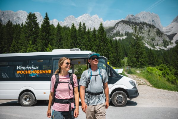 Ellmau_Wanderbus Wochenbrunner Alm_Wilder Kaiser