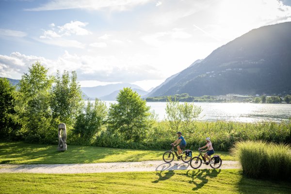 Rail, Rent & Bike Villach ➔ St. Veit/Glan - Lakes, rivers & culture